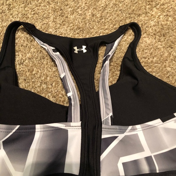 Lot of 2 XL sports bras - Picture 3 of 3